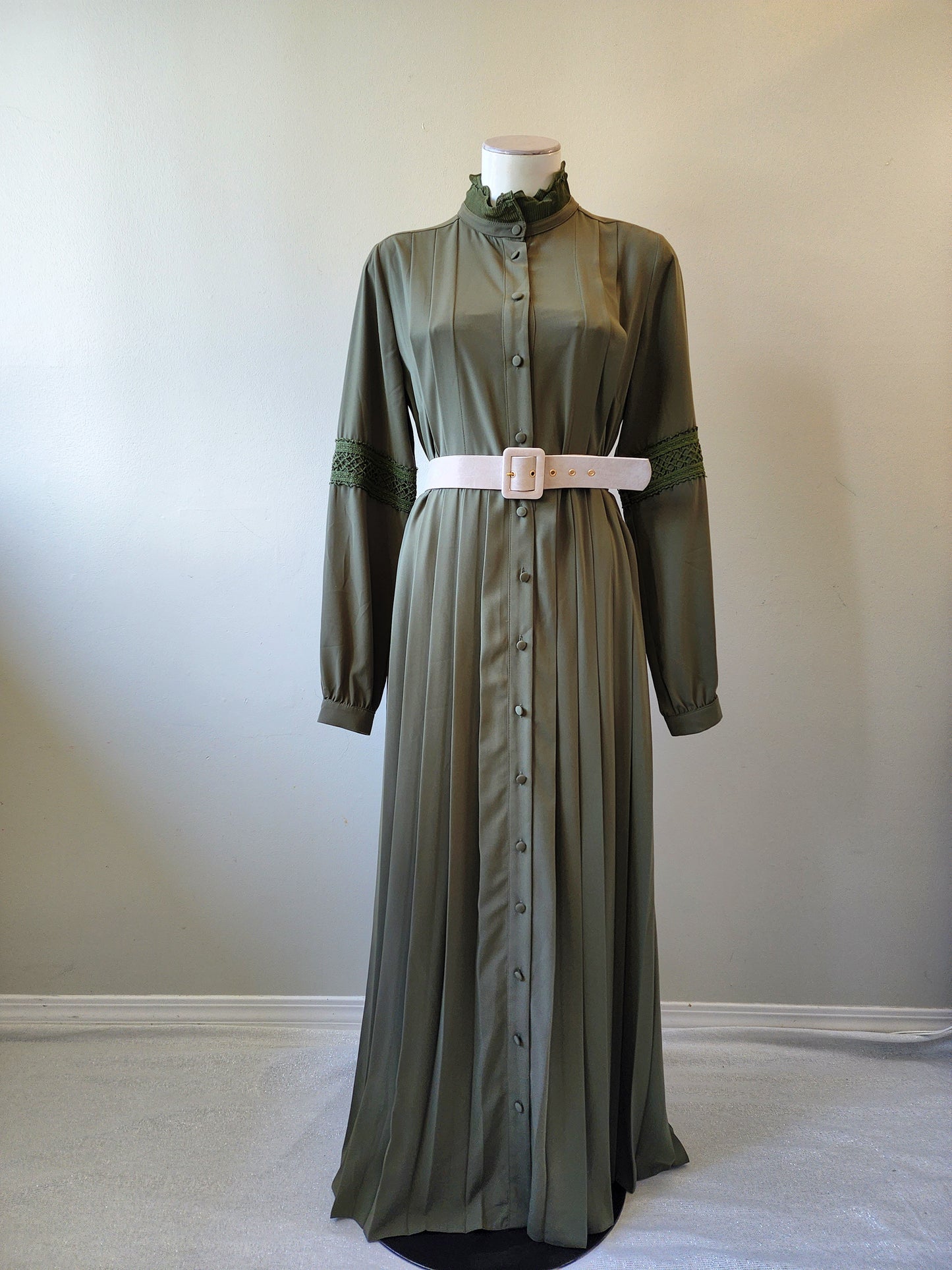 Long shirt dress with belt