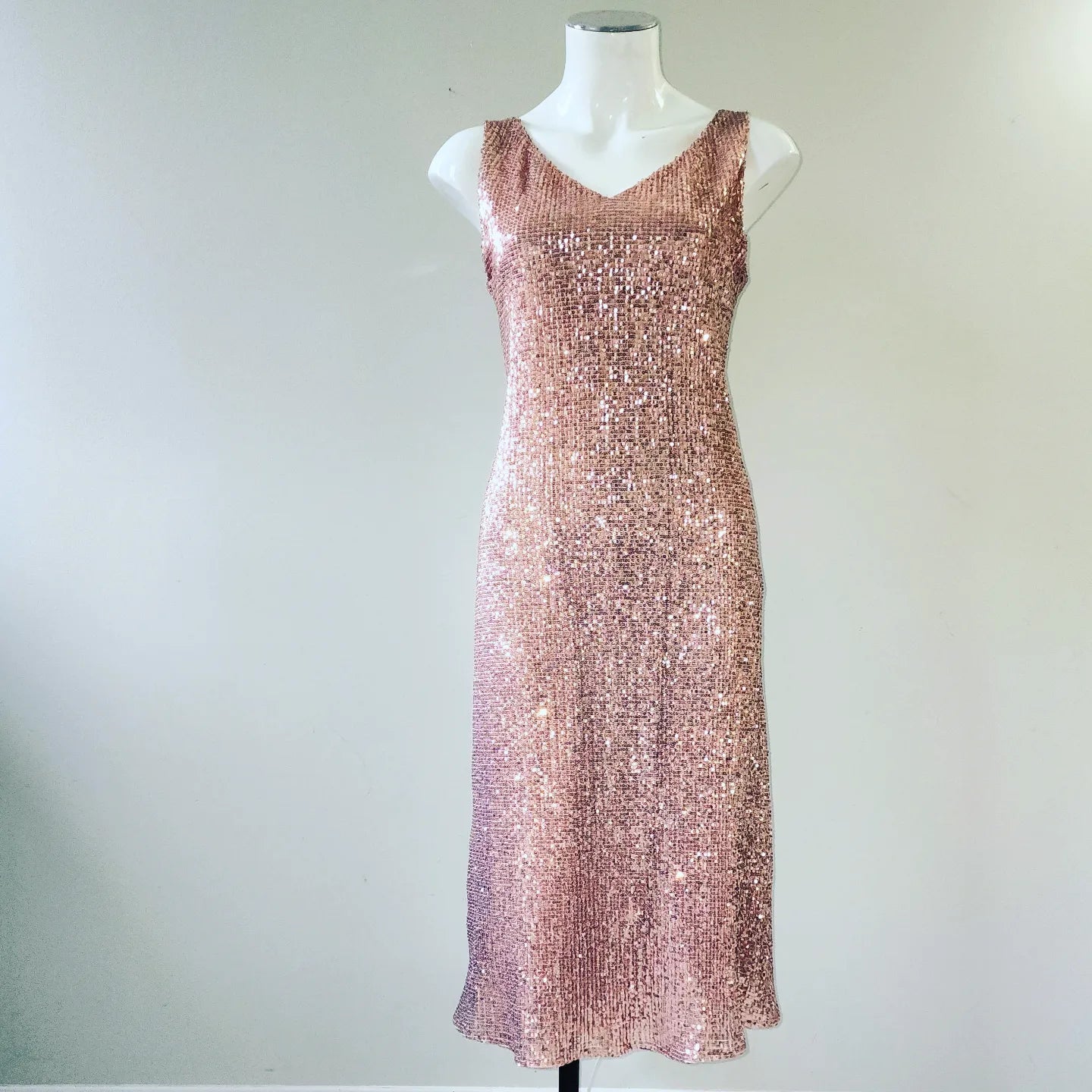 KAYRA sequin midi dress