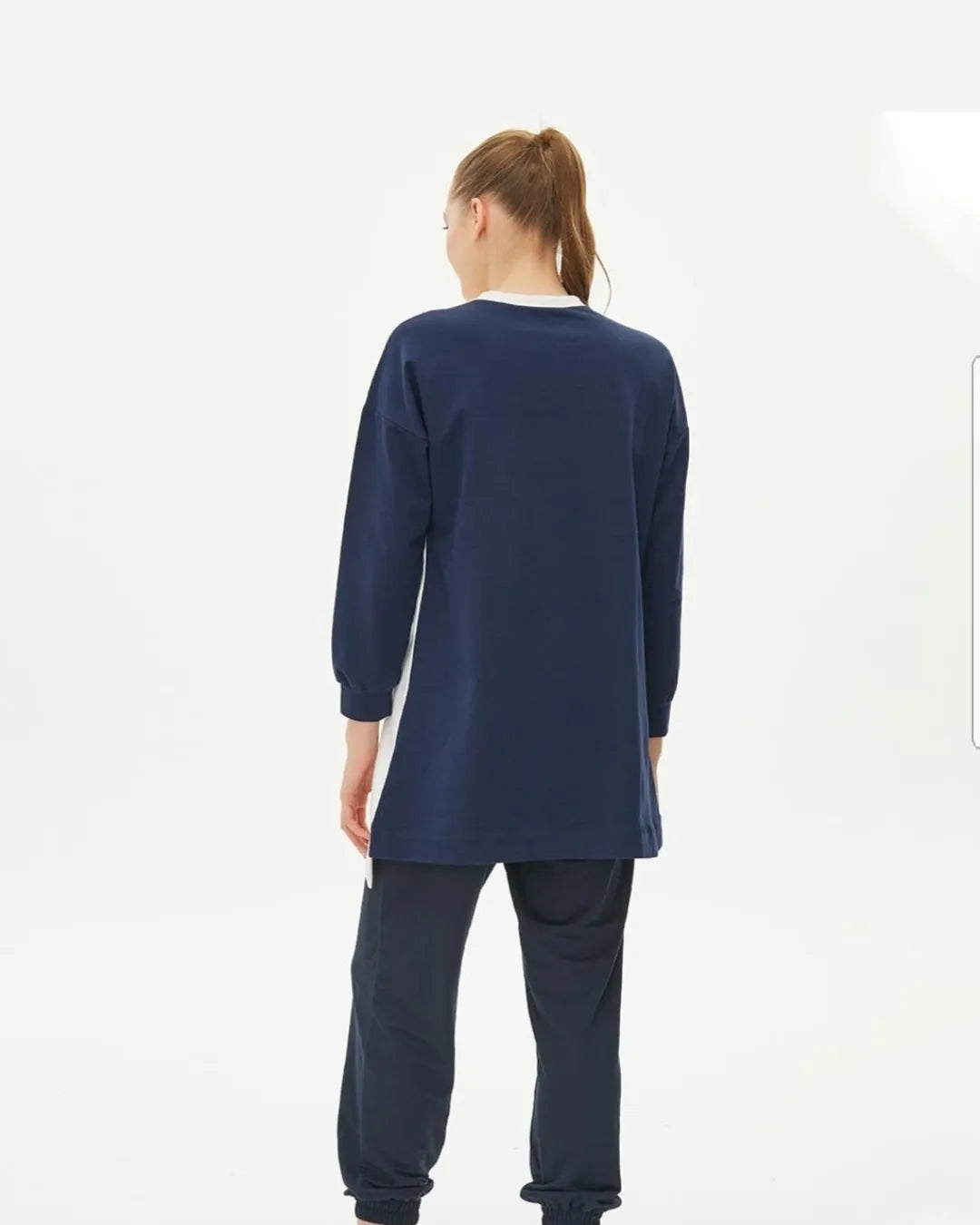 KYR Pieced Round Neck Sweatshirt Navy KY-b22-70016-11