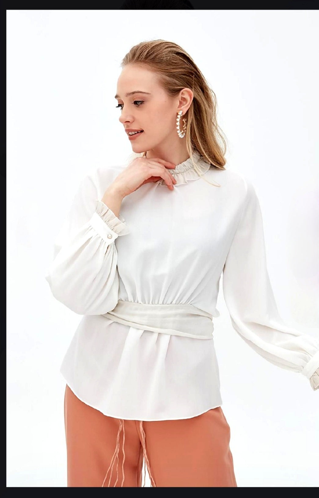 Kayra Tie Waist Blouse