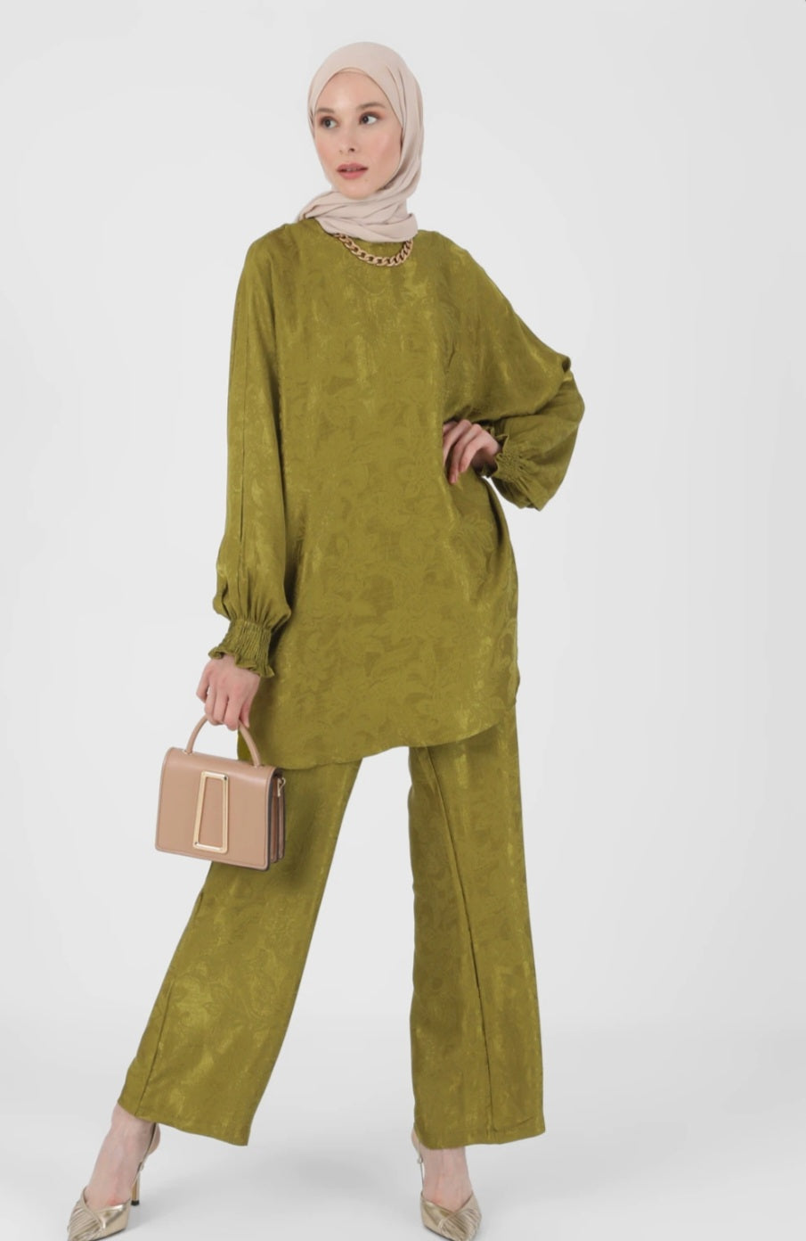 Refka Bat Sleeves Jacquard Satin Suit Oil Green