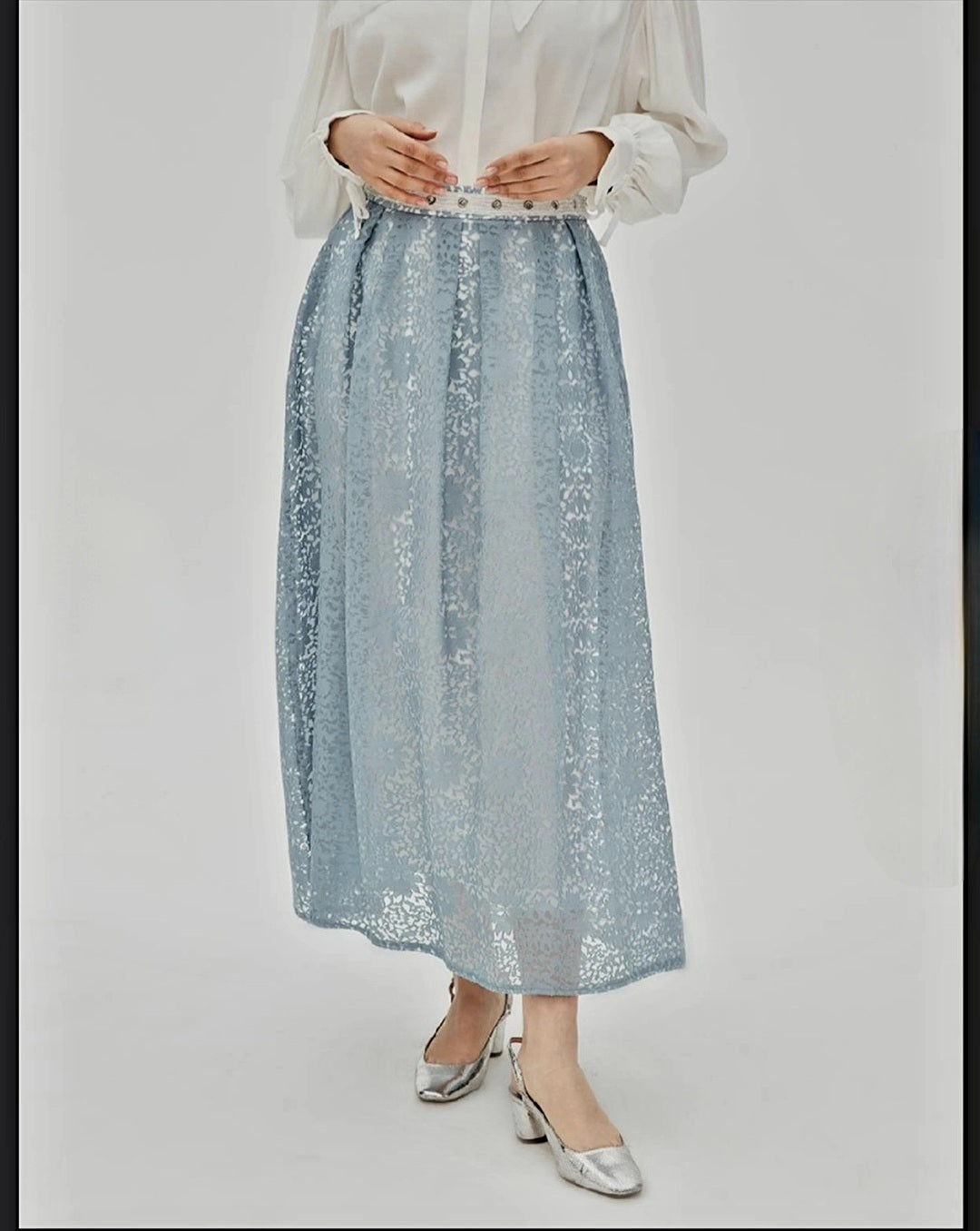 Kayra Pleated Long Lace Skirt Blue